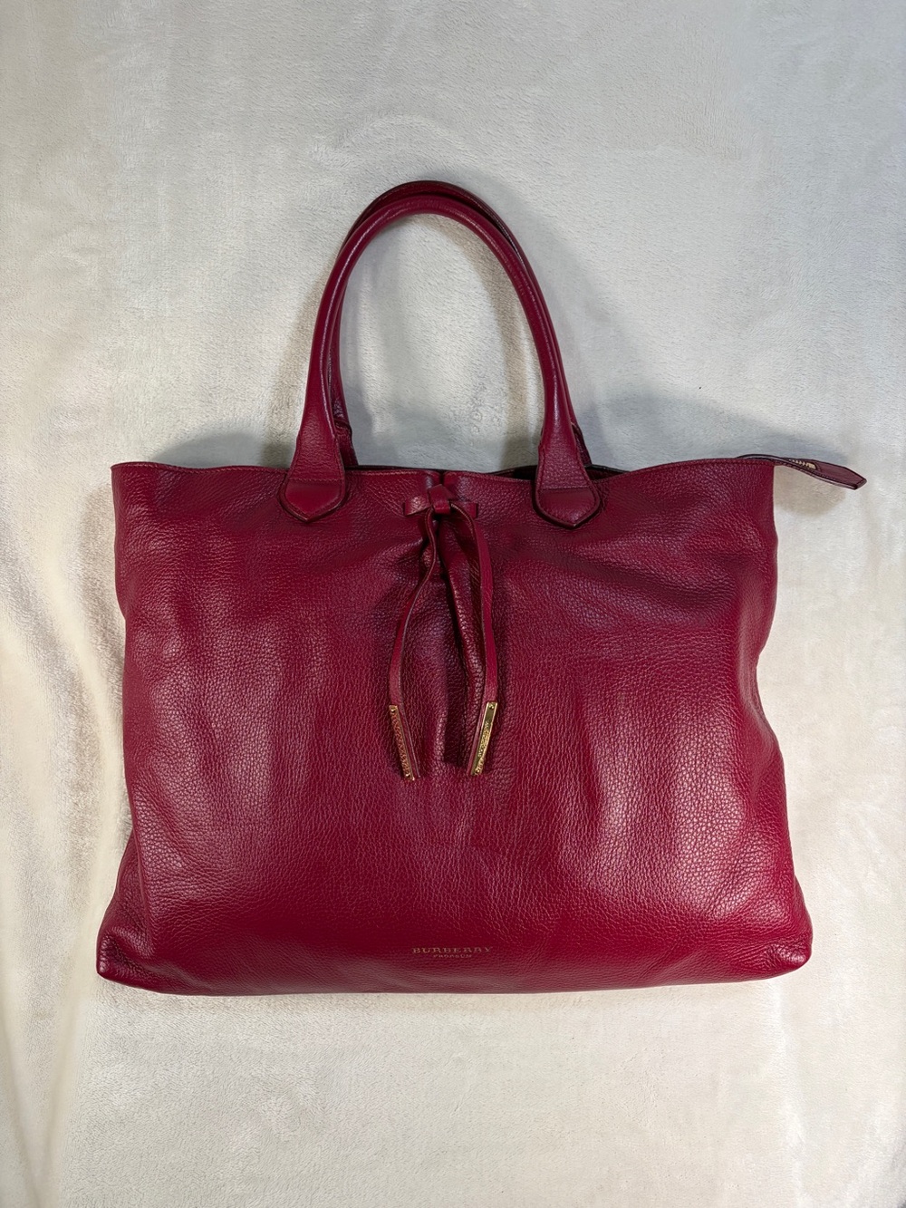 Authentic‎ Burberry Prorsum Leather Bow Detail Tote in Bordeaux with COA
